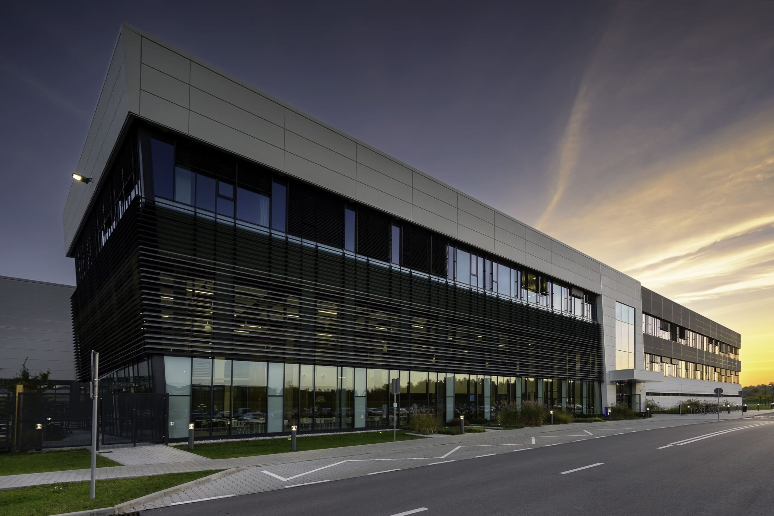 Kingspan-Facades-EME-Aero-Jasionka-Matrix-case-study-pl-pl-hi-res-04